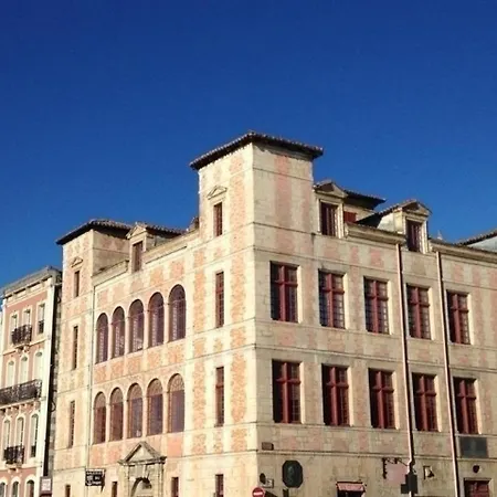 Pierre - Saint-jean-de-luz 아파트